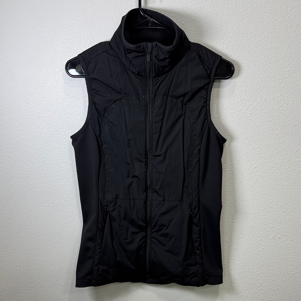 Lululemon down filled Black Sleeveless vest